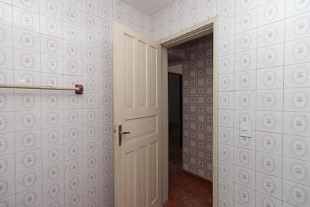 Casa à venda com 300m², 5 quartos e 2 vagasBanheiro Casa 2