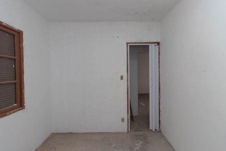 Casa à venda com 300m², 5 quartos e 2 vagasQuarto 1 Casa 3