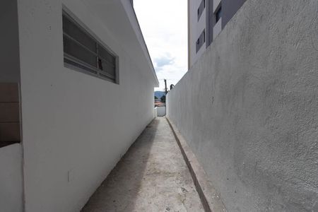 Casa à venda com 300m², 5 quartos e 2 vagasCorredor Externo