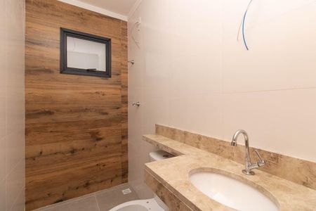 Banheiro de apartamento à venda com 2 quartos, 66m² em Vila Rosa, São Paulo