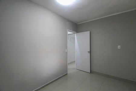 Casa para alugar com 55m², 2 quartos e sem vaga Casa para alugar com 55m², 2 quartos e sem vagaQuarto