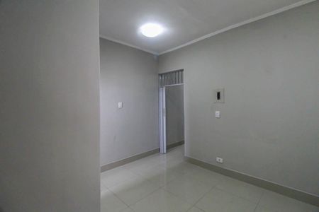 Casa para alugar com 55m², 2 quartos e sem vaga Casa para alugar com 55m², 2 quartos e sem vagaSuite