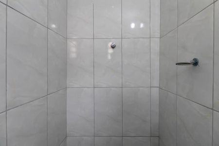 Casa para alugar com 55m², 2 quartos e sem vaga Casa para alugar com 55m², 2 quartos e sem vagaBanheiro