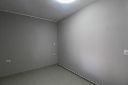 Casa para alugar com 55m², 2 quartos e sem vaga Casa para alugar com 55m², 2 quartos e sem vagaQuarto