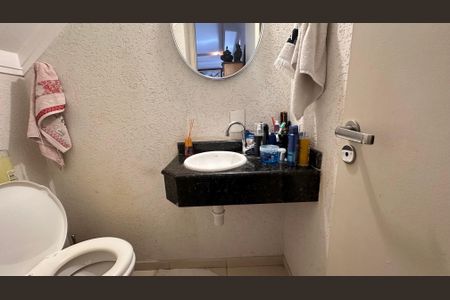 Casa à venda com 3 quartos, 84m² em Jardim Sabara, São Paulo