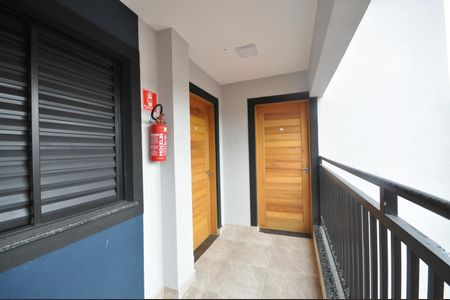 Apartamento à venda com 45m², 2 quartos e 1 vagaHall de entrada