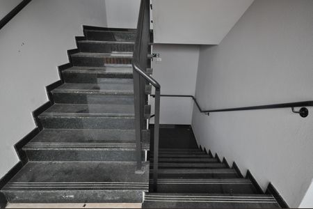 Apartamento à venda com 45m², 2 quartos e 1 vagaEscada