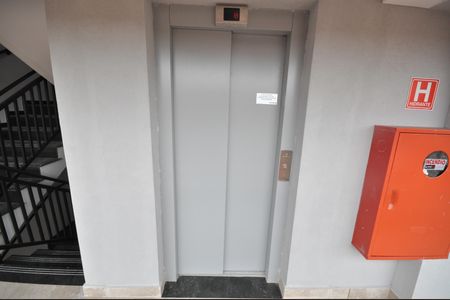 Apartamento à venda com 45m², 2 quartos e 1 vagaElevador