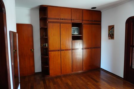 Casa para alugar com 542m², 5 quartos e 4 vagasSuíte 3