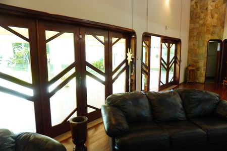 Casa para alugar com 542m², 5 quartos e 4 vagasSala 1