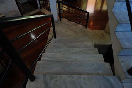 Casa para alugar com 542m², 5 quartos e 4 vagasCorredor