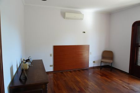 Casa para alugar com 542m², 5 quartos e 4 vagasSuíte 2