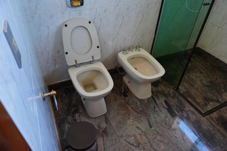 Casa para alugar com 542m², 5 quartos e 4 vagasBanheiro da Suíte 2