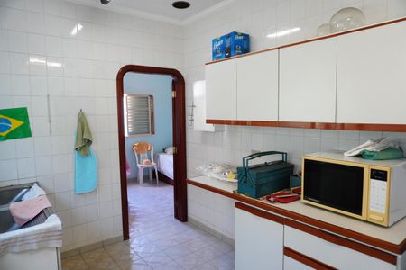 Casa para alugar com 542m², 5 quartos e 4 vagasCozinha