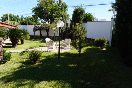 Casa para alugar com 542m², 5 quartos e 4 vagasQuintal