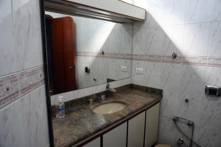 Casa para alugar com 542m², 5 quartos e 4 vagasBanheiro da Suíte 4