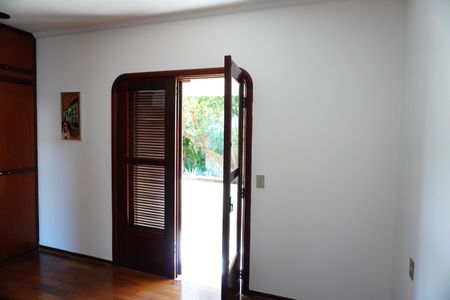 Casa para alugar com 542m², 5 quartos e 4 vagasSuíte 3