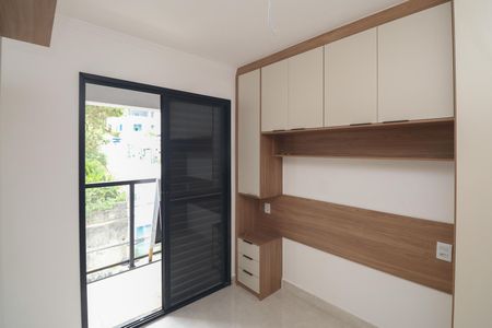 Quarto 2 de apartamento à venda com 2 quartos, 45m² em Vila Rosa, São Paulo
