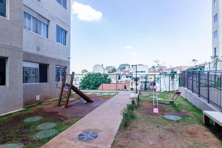 Apartamento para alugar com 32m², 2 quartos e sem vagaÁrea comum - Playground