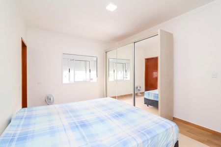 Casa de condomínio para alugar com 220m², 3 quartos e 3 vagas Casa de condomínio para alugar com 220m², 3 quartos e 3 vagasQuarto 1 - Suíte