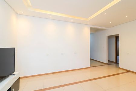 Casa de condomínio para alugar com 220m², 3 quartos e 3 vagas Casa de condomínio para alugar com 220m², 3 quartos e 3 vagasSala