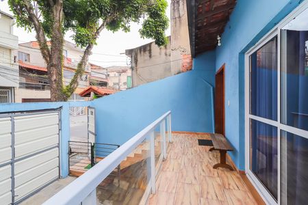 Casa de condomínio para alugar com 220m², 3 quartos e 3 vagas Casa de condomínio para alugar com 220m², 3 quartos e 3 vagasVaranda