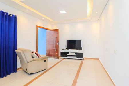 Casa de condomínio para alugar com 220m², 3 quartos e 3 vagas Casa de condomínio para alugar com 220m², 3 quartos e 3 vagasSala