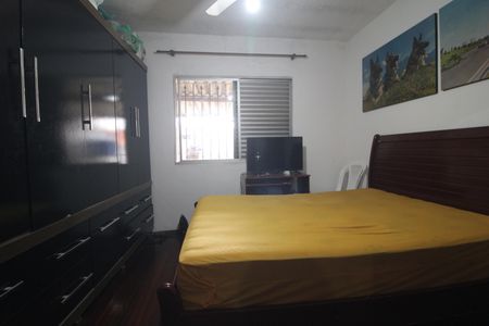 Casa à venda com 120m², 2 quartos e 4 vagasQuarto 2