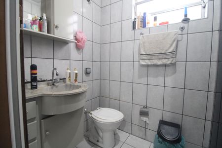 Casa à venda com 120m², 2 quartos e 4 vagasBanheiro