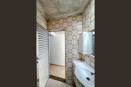 Casa para alugar com 80m², 2 quartos e 1 vagaBanheiro