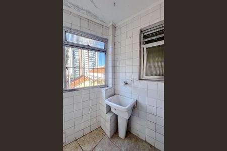 Casa para alugar com 80m², 2 quartos e 1 vagaÁrea de Serviço