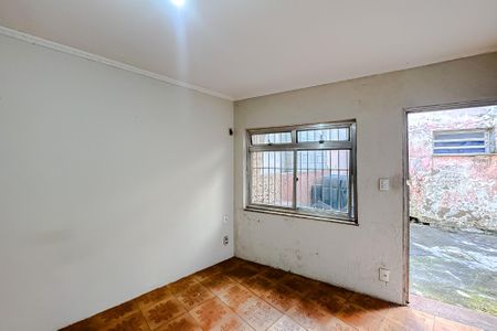 Casa para alugar com 80m², 2 quartos e 1 vagaSala