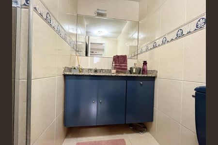 Apartamento para alugar com 70m², 3 quartos e 1 vaga Apartamento para alugar com 70m², 3 quartos e 1 vagaBanheiro suíte