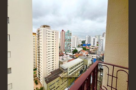 Apartamento para alugar com 70m², 3 quartos e 1 vaga Apartamento para alugar com 70m², 3 quartos e 1 vagaVaranda