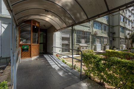 Apartamento à venda com 92m², 3 quartos e 1 vaga Apartamento à venda com 92m², 3 quartos e 1 vagaEntrada