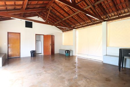 Apartamento para alugar com 46m², 2 quartos e 1 vagaÁrea comum - Salão de festas