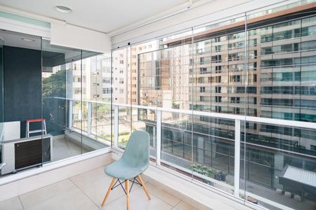 Studio à venda com 43m², 1 quarto e 1 vagaVaranda
