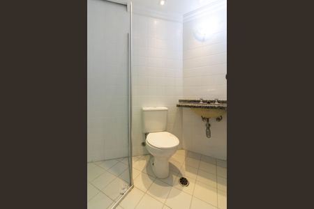 Apartamento à venda com 74m², 3 quartos e 1 vaga Apartamento à venda com 74m², 3 quartos e 1 vagaBanheiro Social