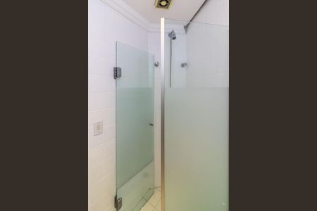 Apartamento à venda com 74m², 3 quartos e 1 vaga Apartamento à venda com 74m², 3 quartos e 1 vagaBanheiro Social
