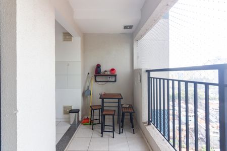 Varanda  de apartamento para alugar com 2 quartos, 51m² em São Pedro, Osasco