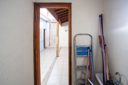 Casa à venda com 500m², 2 quartos e 3 vagasBanheiro de serviço