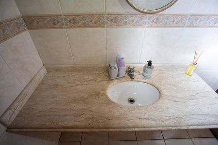 Casa à venda com 500m², 2 quartos e 3 vagasBanheiro