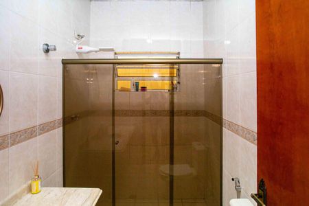 Casa à venda com 500m², 2 quartos e 3 vagasBanheiro