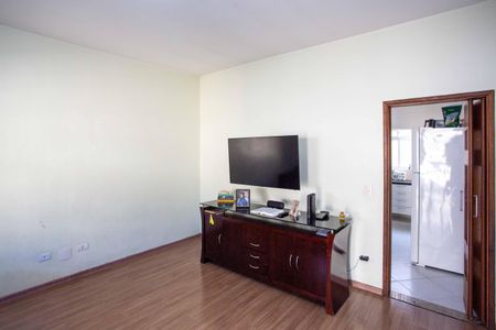 Casa à venda com 500m², 2 quartos e 3 vagasSala