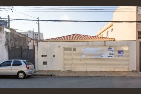 Casa à venda com 500m², 2 quartos e 3 vagasFachada