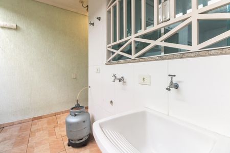 Casa à venda com 157m², 3 quartos e 3 vagasÁrea de Serviço 