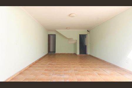 Casa à venda com 157m², 3 quartos e 3 vagasGaragem 