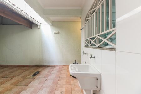 Casa à venda com 157m², 3 quartos e 3 vagasÁrea de Serviço 