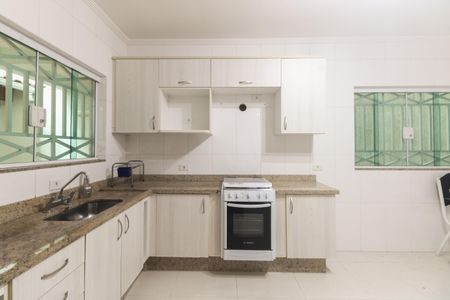 Casa à venda com 157m², 3 quartos e 3 vagasCozinha 