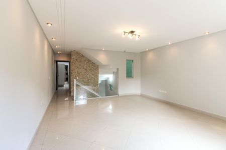 Casa à venda com 157m², 3 quartos e 3 vagasSala 